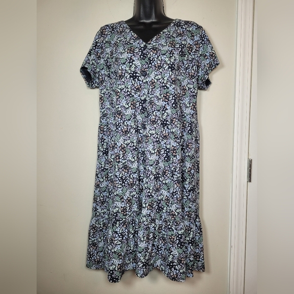 J. Jill Dresses & Skirts - J. Jill Ditsy Floral Print Button Front Dress sz M 265031